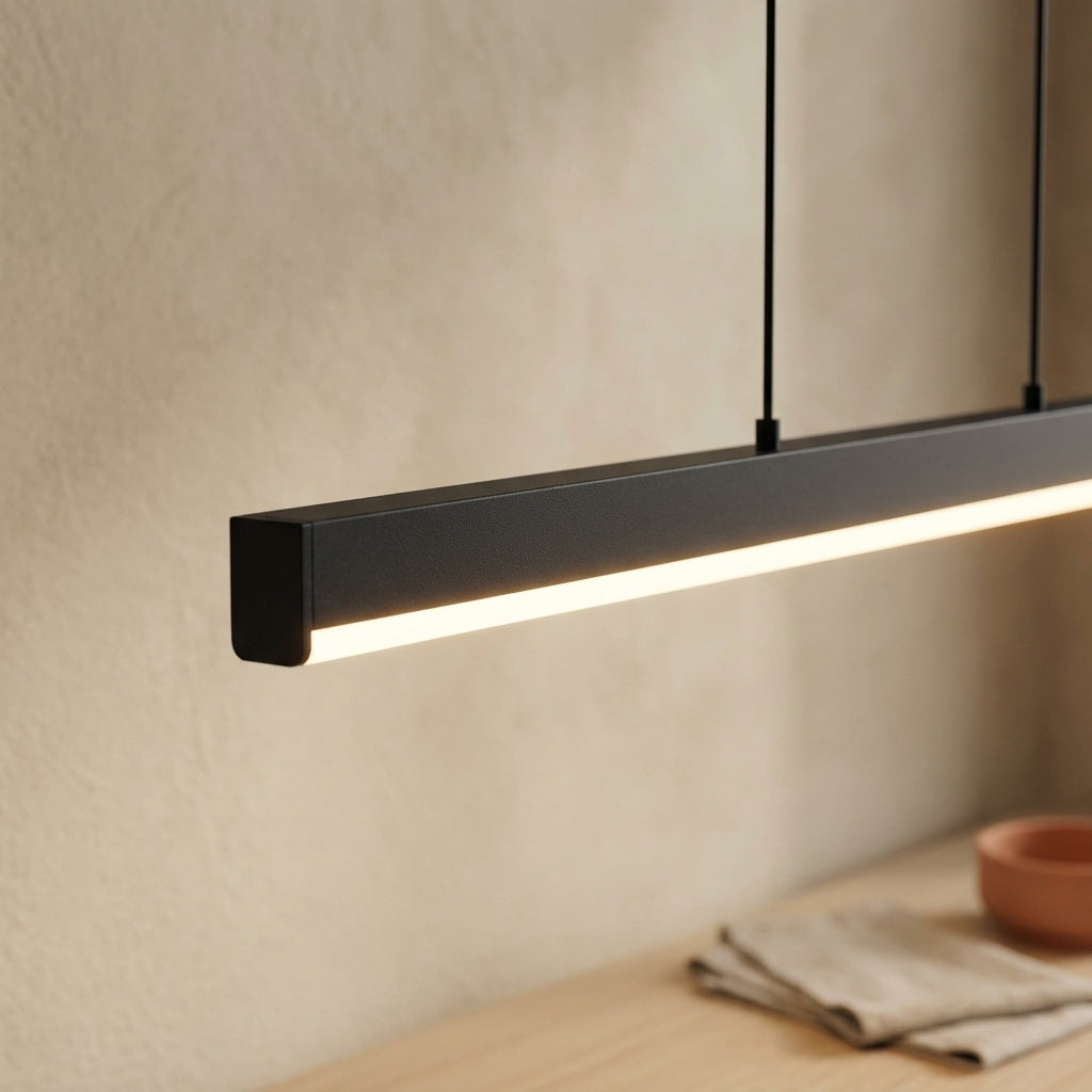 Lámpara colgante lineal de madera y hierro Viga – detalle