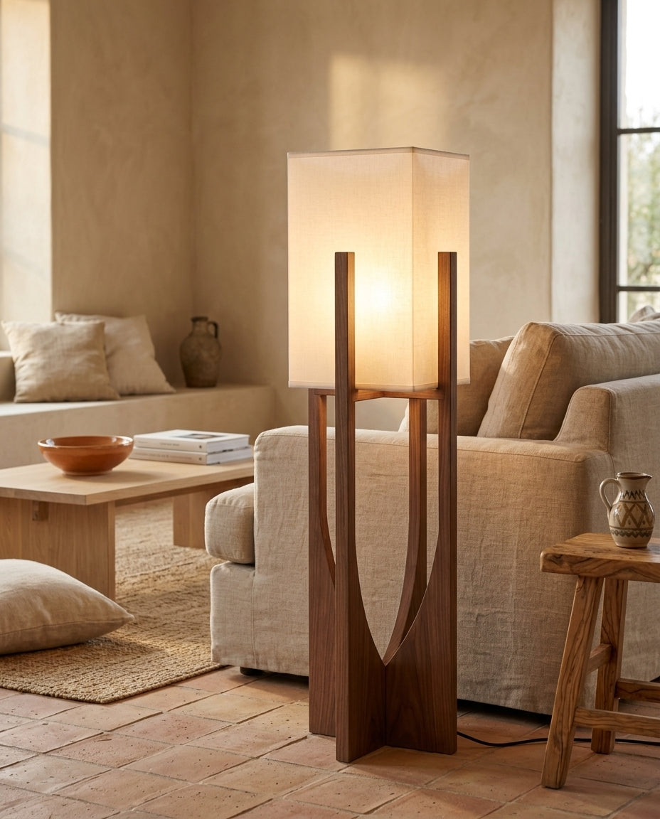 Lámpara de pie japandi de tela y madera Kumo – salon