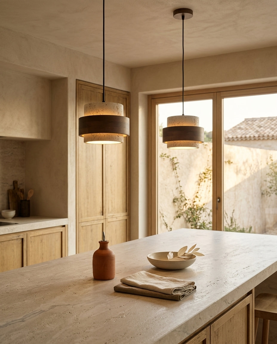 Lámpara colgante de travertino y madera maciza Ascenso – cocina