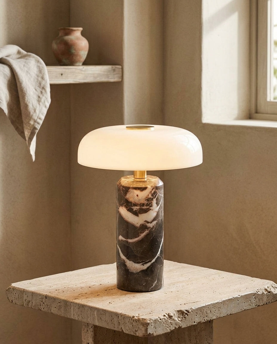 Lámpara de mesa portátil de mármol con luz regulable Menhir – detalle