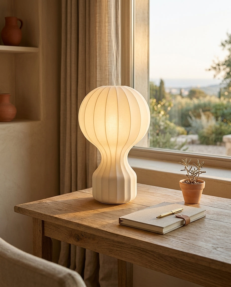 Lámpara de mesa wabi-sabi de tela tipo seda Seda – escritorio