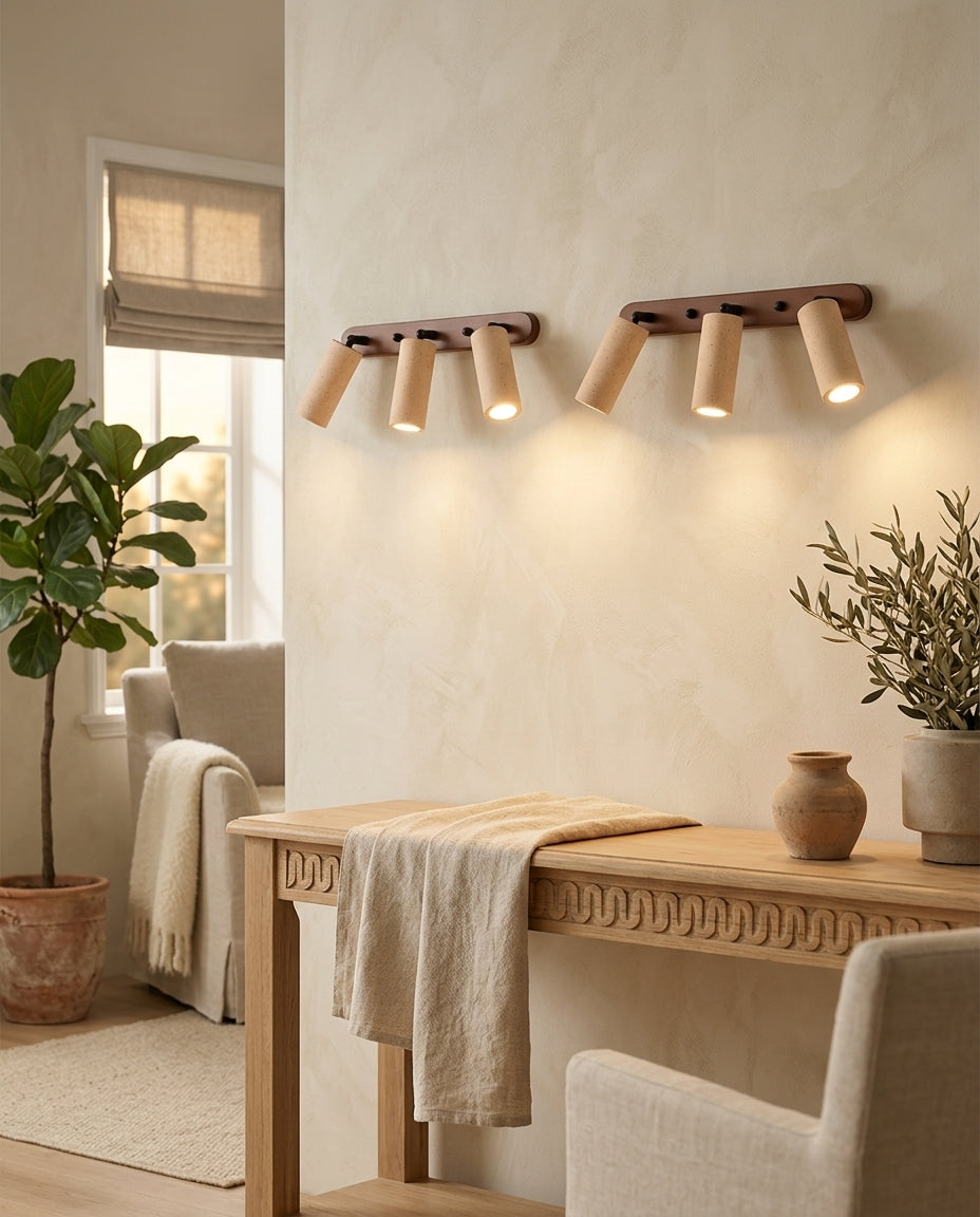 Aplique de pared de travertino y nogal con focos orientables Dúo – pareja